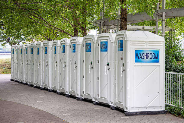 Best Best portable toilet rental  in Saks, AL